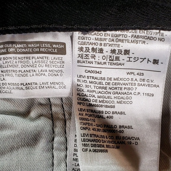 New Levi's 501 Button Fly Jeans Original Fit Men's Black Size 38 x 30  Western - Picture 7 of 9